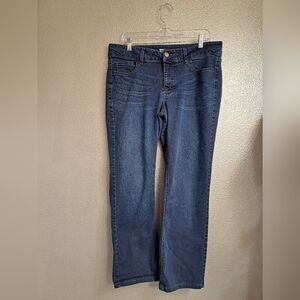 Lee Riders Straight Leg Jean  Size 14M